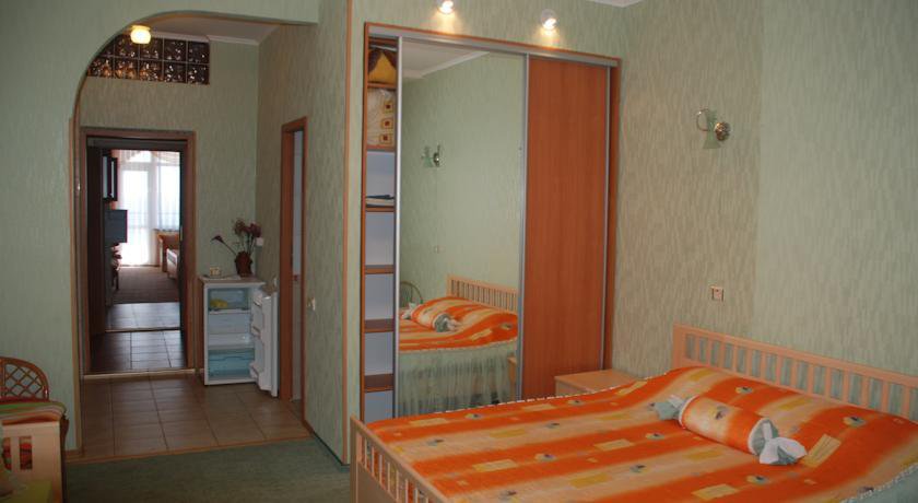 Гостиница Гостевой Дом Кипарис Утес